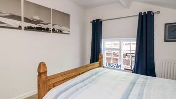 Cottage | 1 bedroom, individually decorated, individually furnished, free WiFi