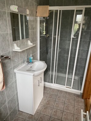 Bathroom - Fough East, Oughterard (Oughterard)