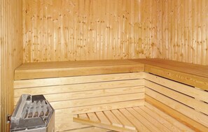 Property amenity - Beautiful Home in Sölvesborg With 5 Bedrooms, Sauna and Wifi (Sölvesborg)