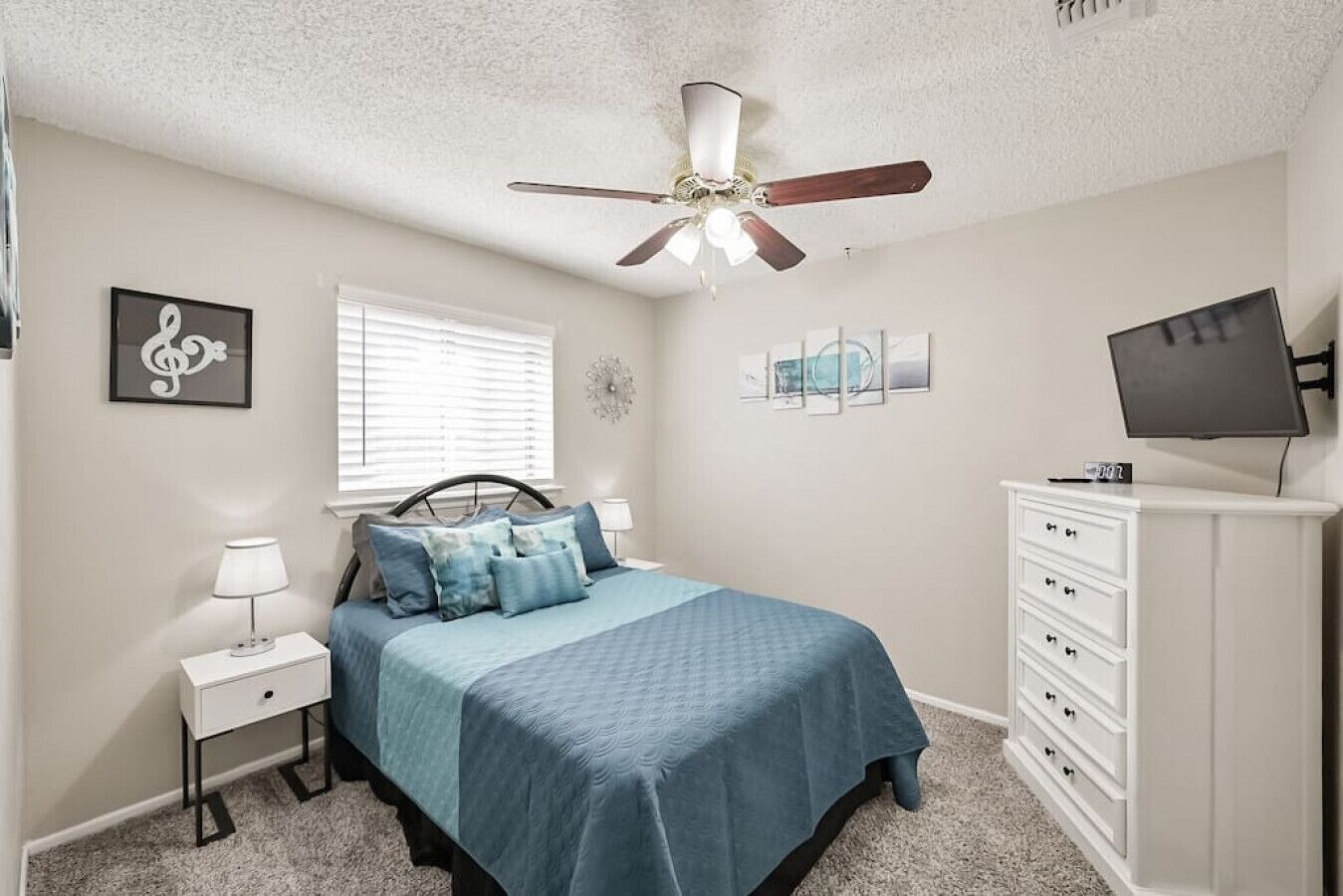 Historic 3 Bedroom Home in Heart DFW w/Gameroom+