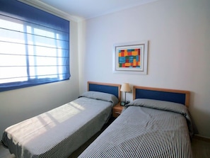 2 bedrooms