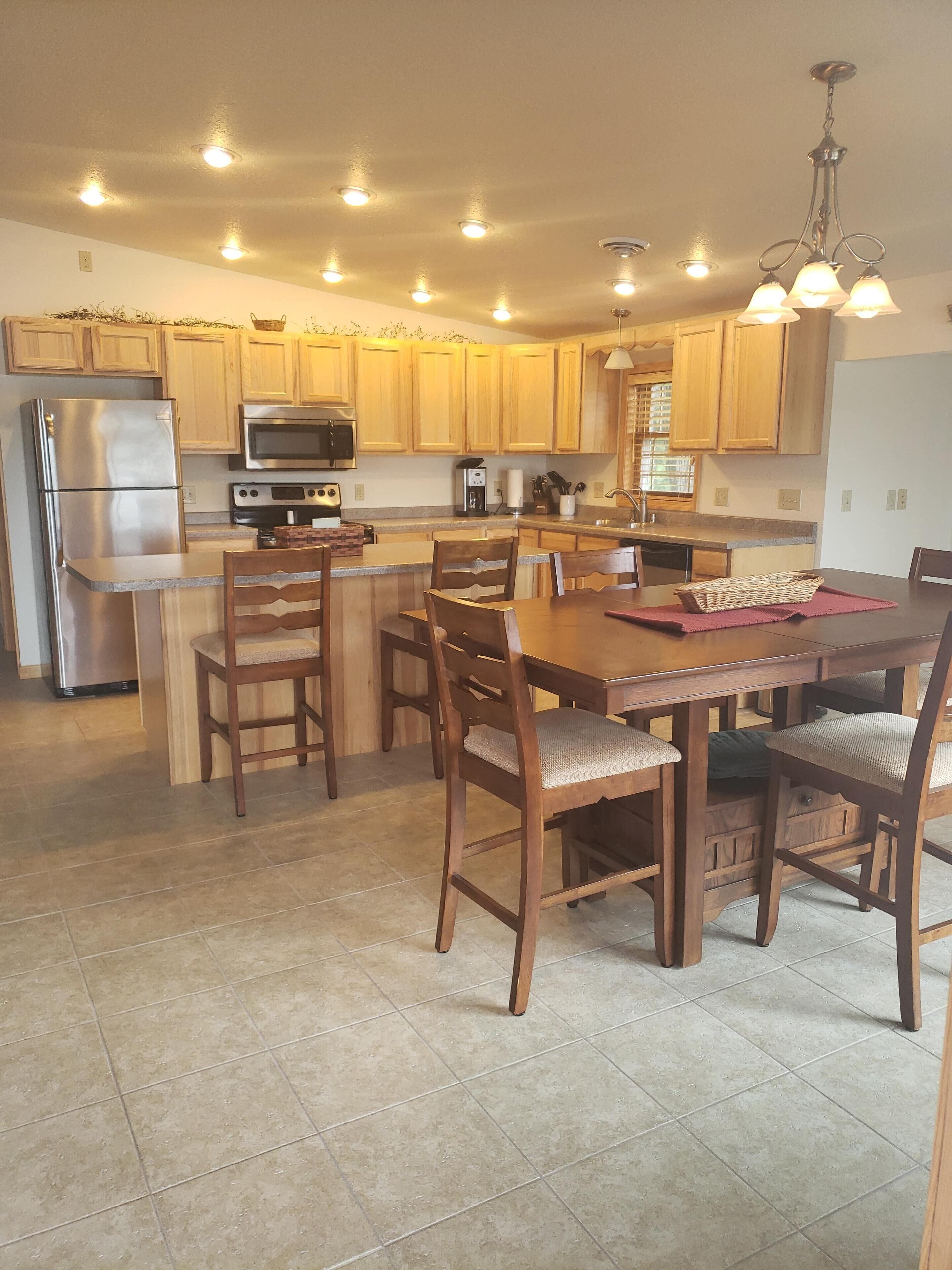 Mississippi Cabin-- fully furnished