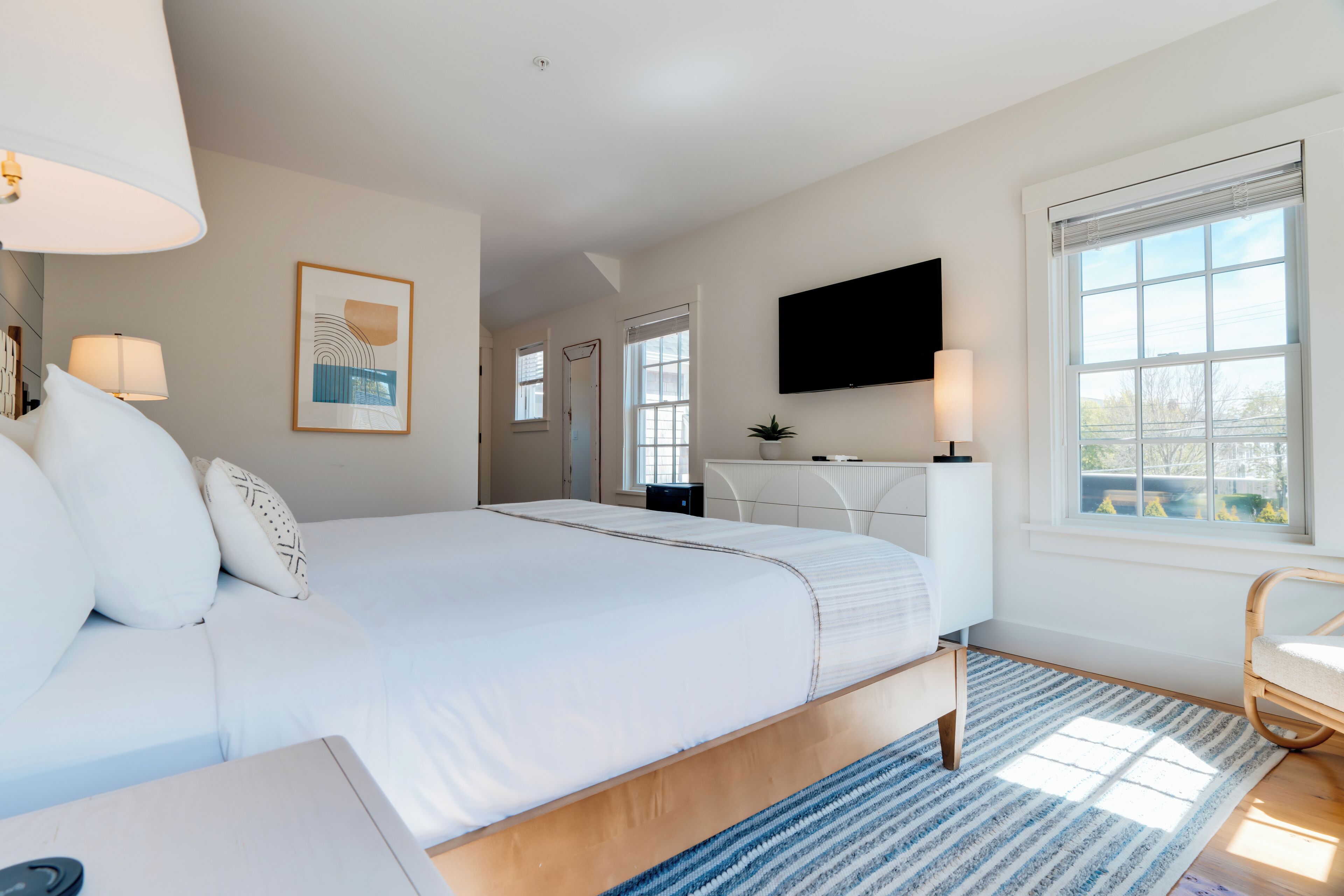 standard room, 1 king bed | premium bedding, free wifi, bed sheets