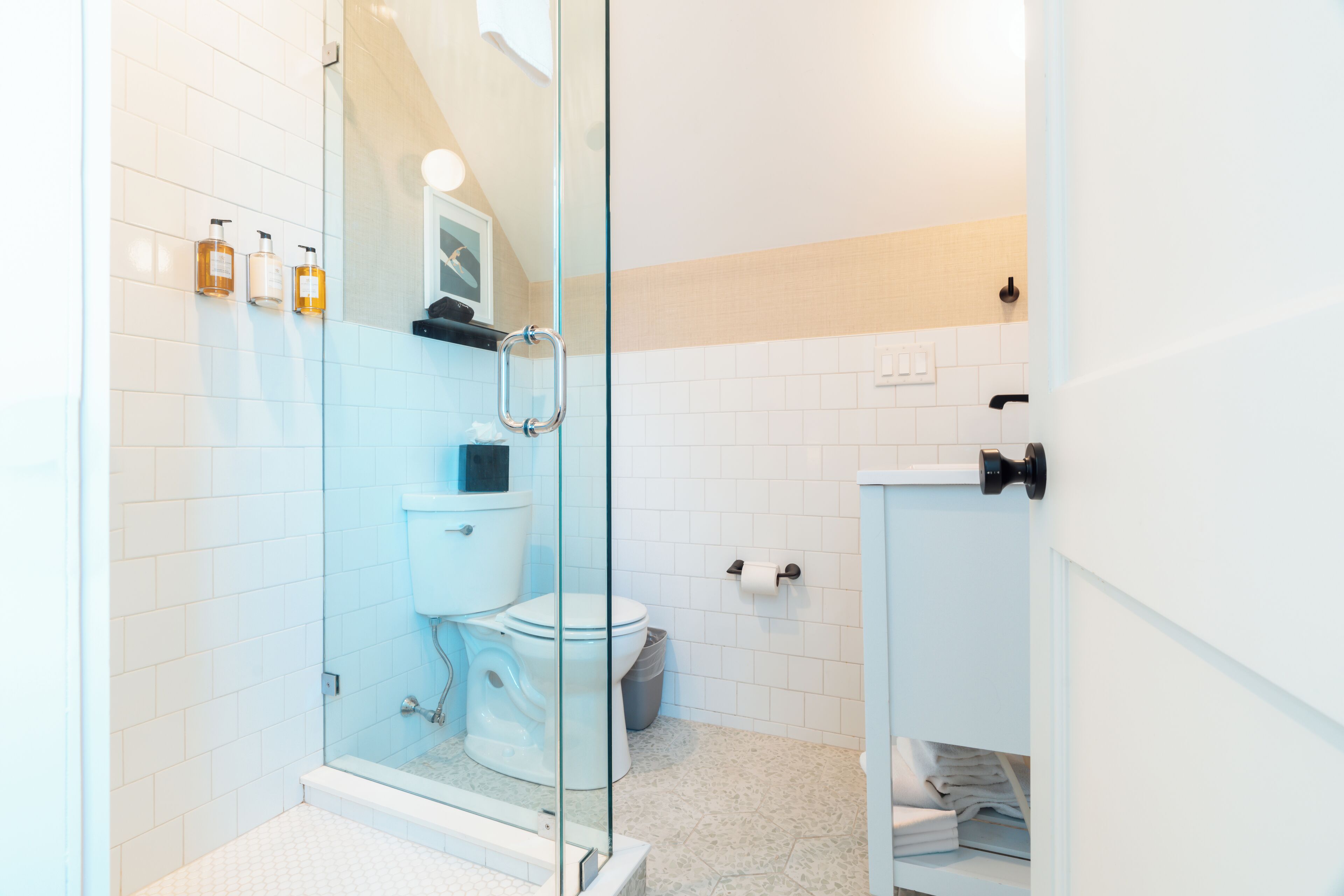 luxury room | bathroom | combined shower/bathtub, hair dryer, towels