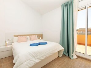 3 عدّة غرف نوم ومكواة/لوح كي وواي فاي