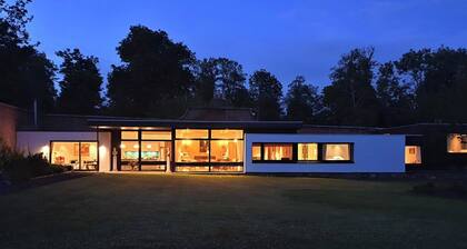 Leuchie Walled Garden Luxury mid-Century holiday home that sleeps 12,