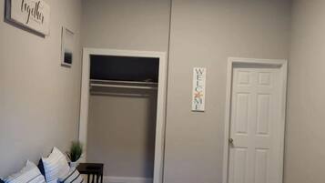 1 habitación, wifi gratis y ropa de cama