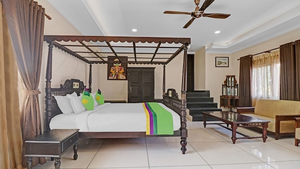 Premium Double Room - Treebo Anchor Inn (Kochi)