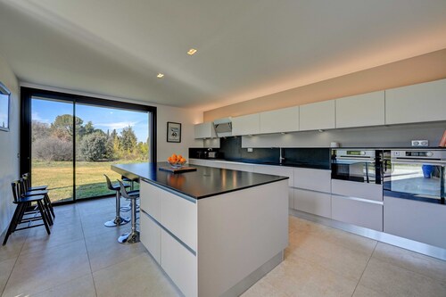 Villa Aix-en-Provence 5 bedrooms swimming pool