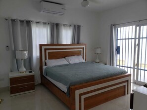3 chambres, accès Internet, draps fournis