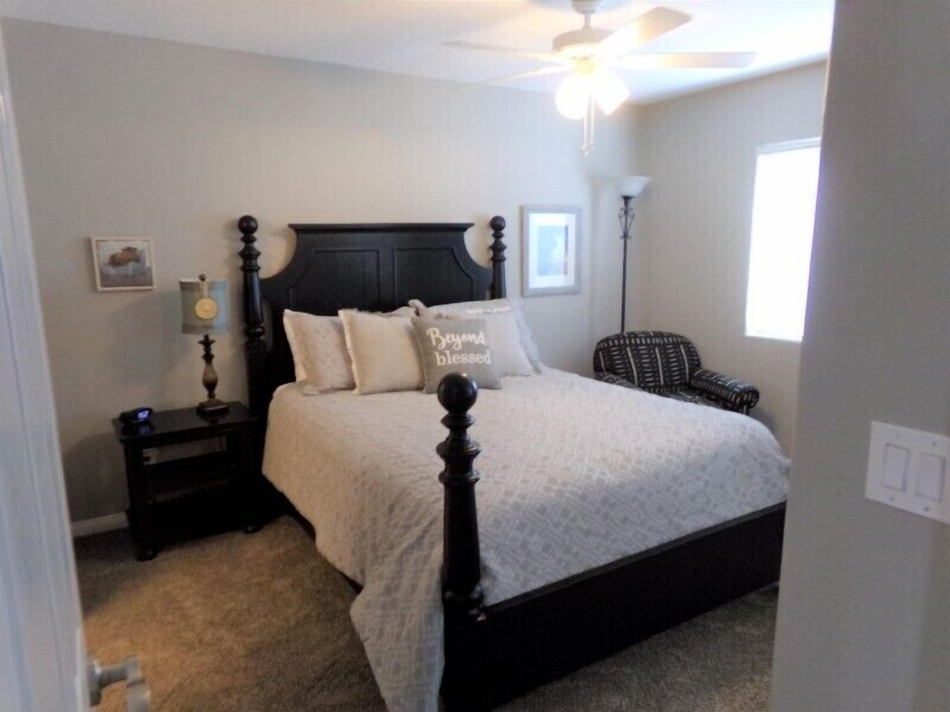 The Shooting Star Mesquite Vacation Rental with Community Pool