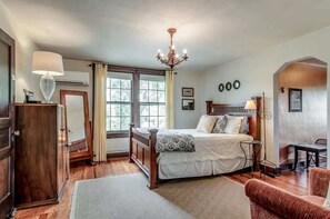 1 soverom, strykejern/-brett, wi-fi (inkludert) og sengetøy