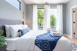 4 habitaciones, tabla de planchar con plancha y wifi gratis 