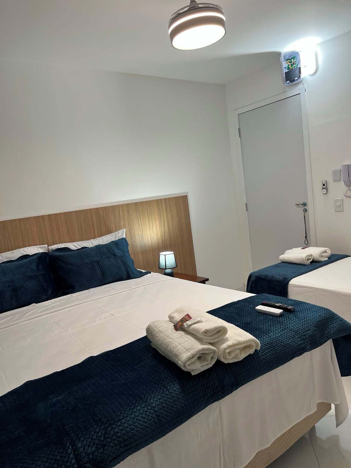 Premium-rum | Minibar, individuell inredning, mörkläggningsgardiner och gratis wi-fi