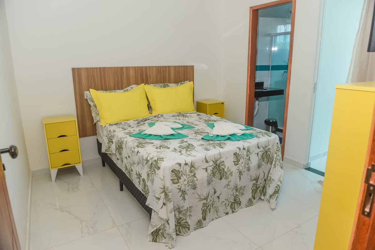 Romantic Room | Minibar, individually decorated, blackout drapes, free WiFi