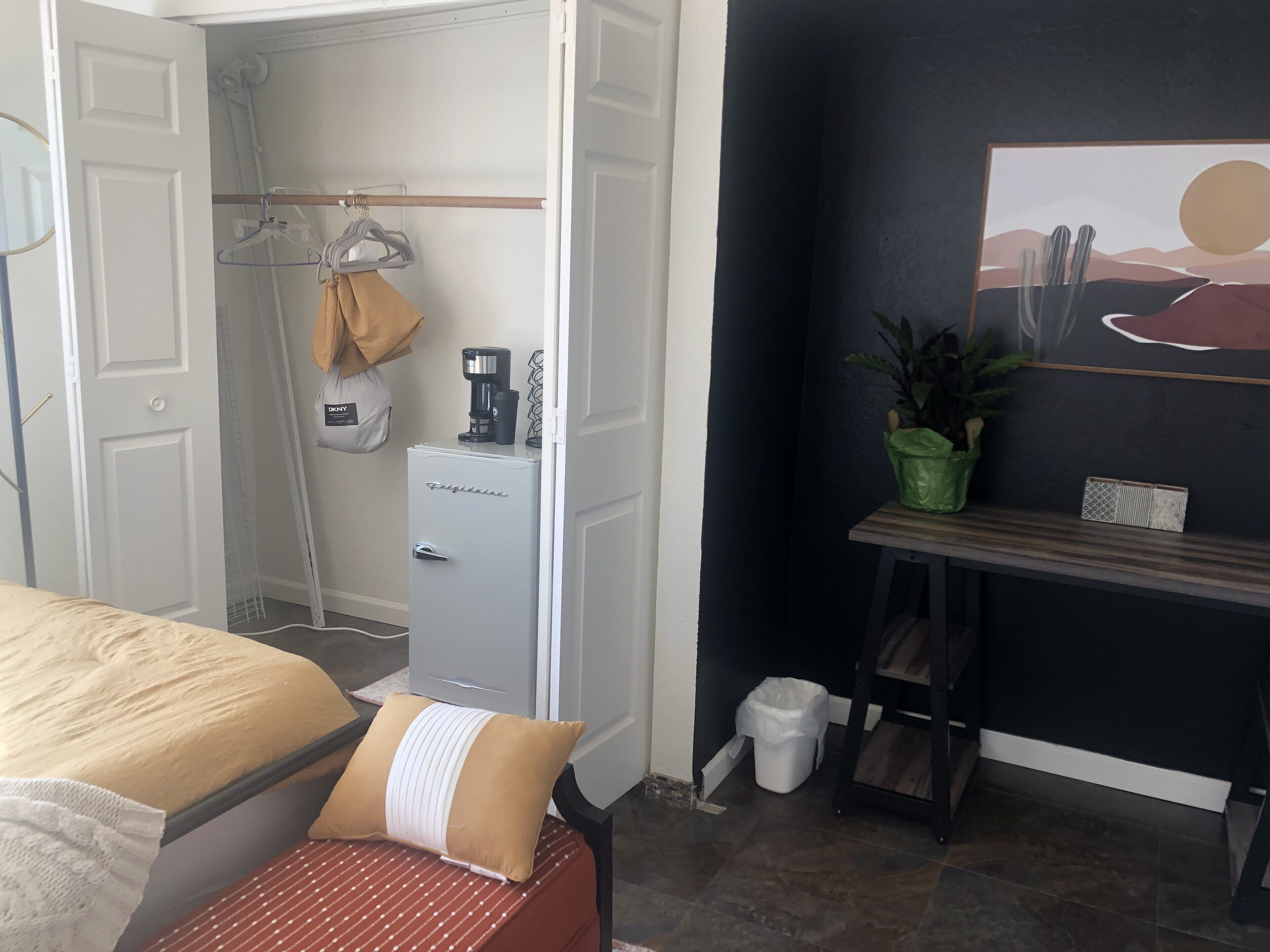 4 Bedroom Hacienda with a Pool and GREAT location!!