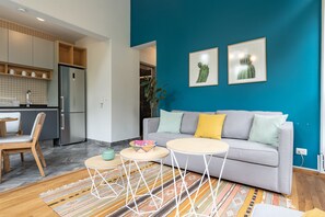 Appartement Junior | Aire de séjour | Téléviseur
