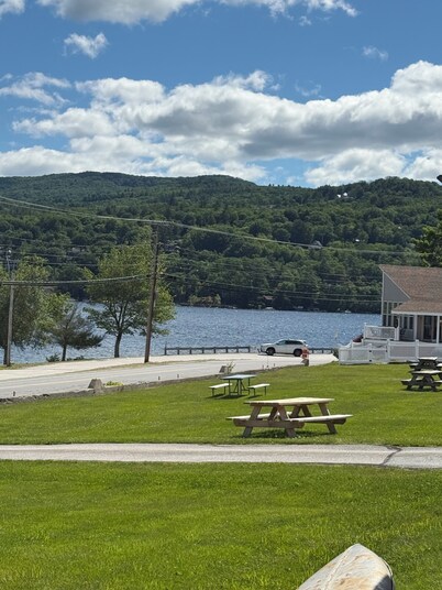 Cottage steps away from Newfound Lake. Relax and enjoy the view.