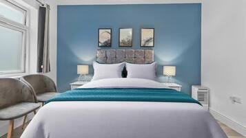 2 bedrooms, desk, iron/ironing board, free WiFi