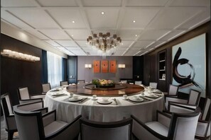 Banquet hall - yueTing Chain Hotel (Hanyuan)