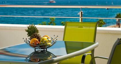 Luxusvilla Old Story mit Pool