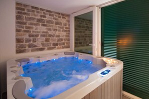 Interior - Luxury Villa Old Story with Pool (Bol)