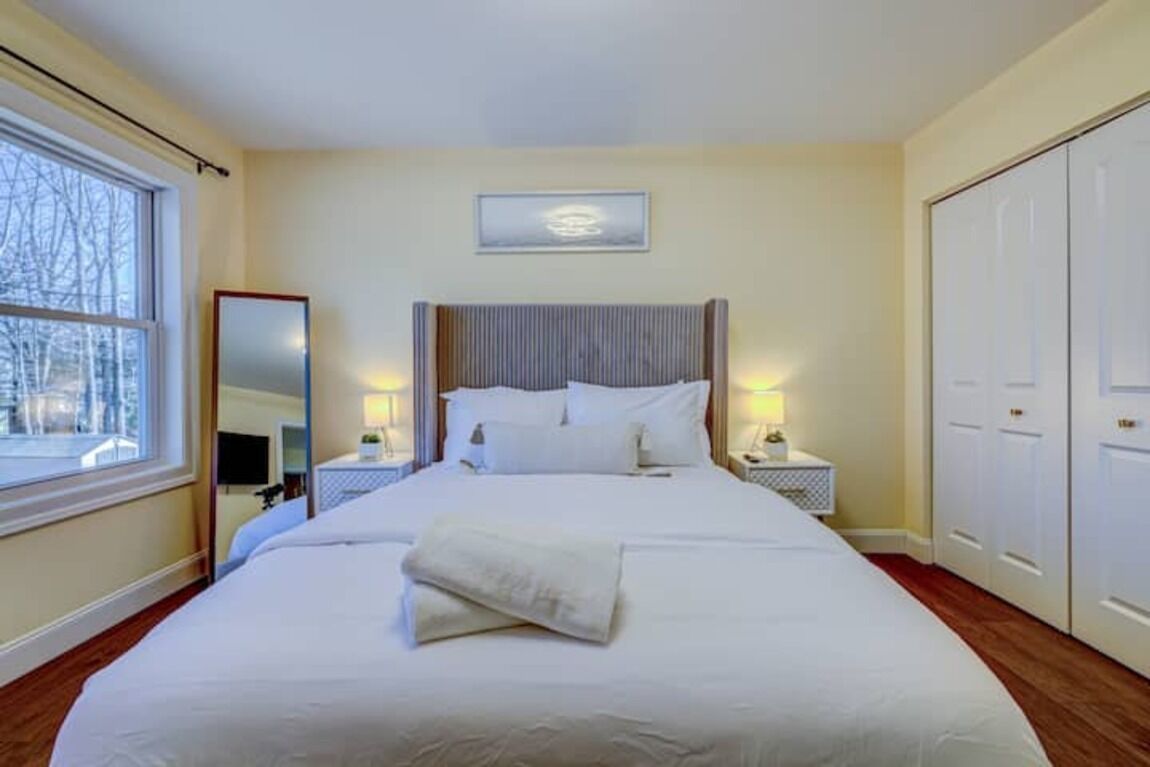 NEW*5BR*HOT TUB*THEATER*FIRE PIT*GAME ROOM*FIRE PLACE*POKER*JACUZZI