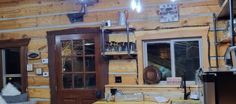 Beautiful Montana Cabin, at the base of the Pintler Mountains