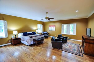 House, 5 Bedrooms w/ Apartment | Premium bedding, individually decorated, individually furnished