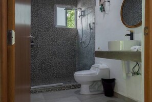 Bathroom - PRANA Dptos con alberca a 1 min de playa (Manzanillo)