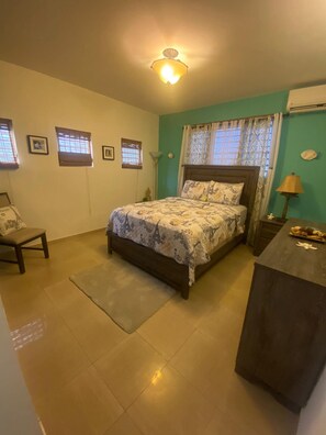 3 bedrooms, iron/ironing board, free WiFi, bed sheets - Villa in Aguadilla, with swimming pool. Close to beach, airport and restaurants (Aguadilla)