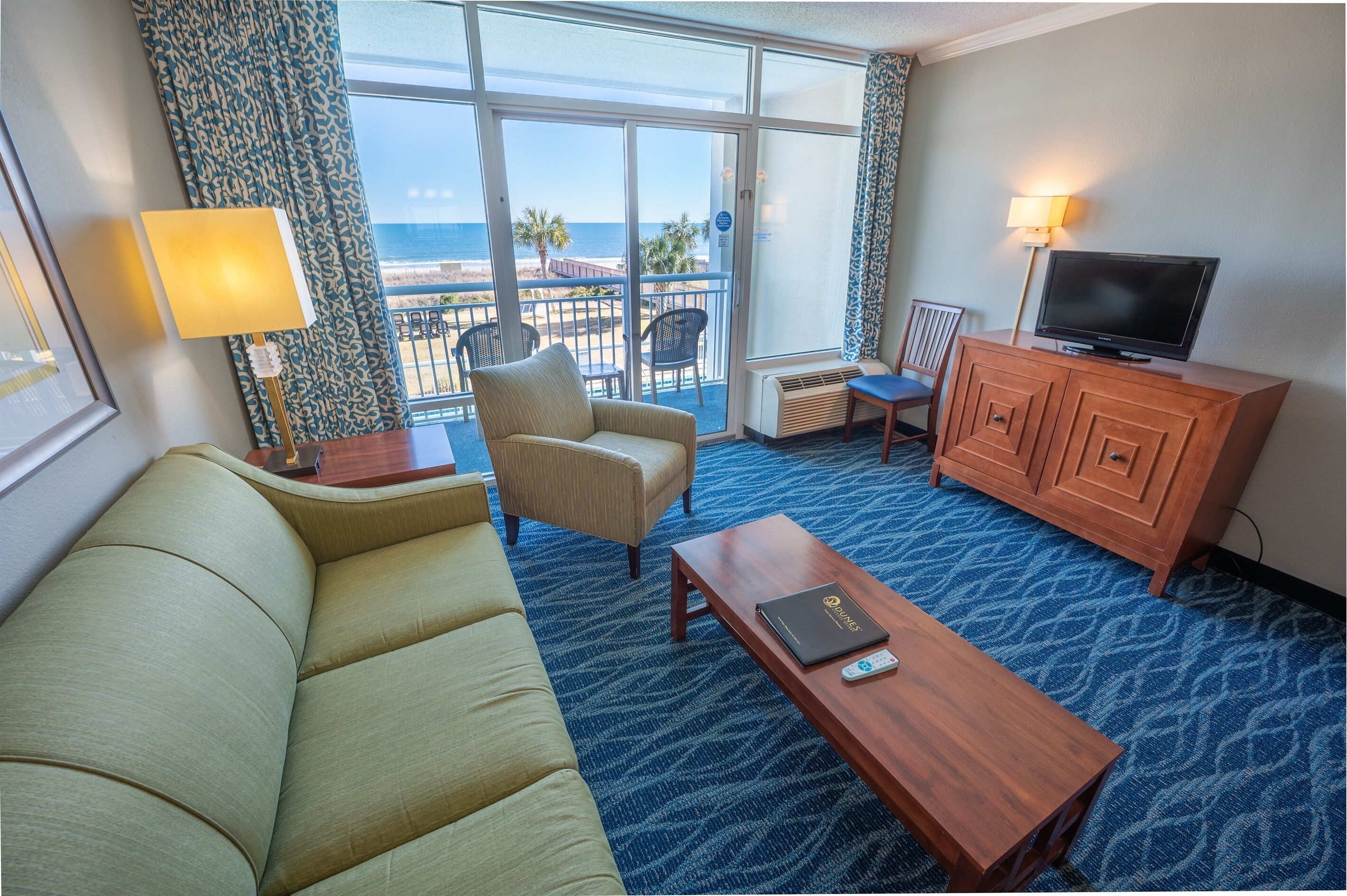 King,Indoor Water Park,Direct Oceanfront,Low Floor