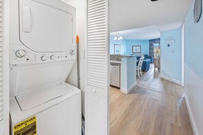 Imagen sin descripción, 3 de 38, botón