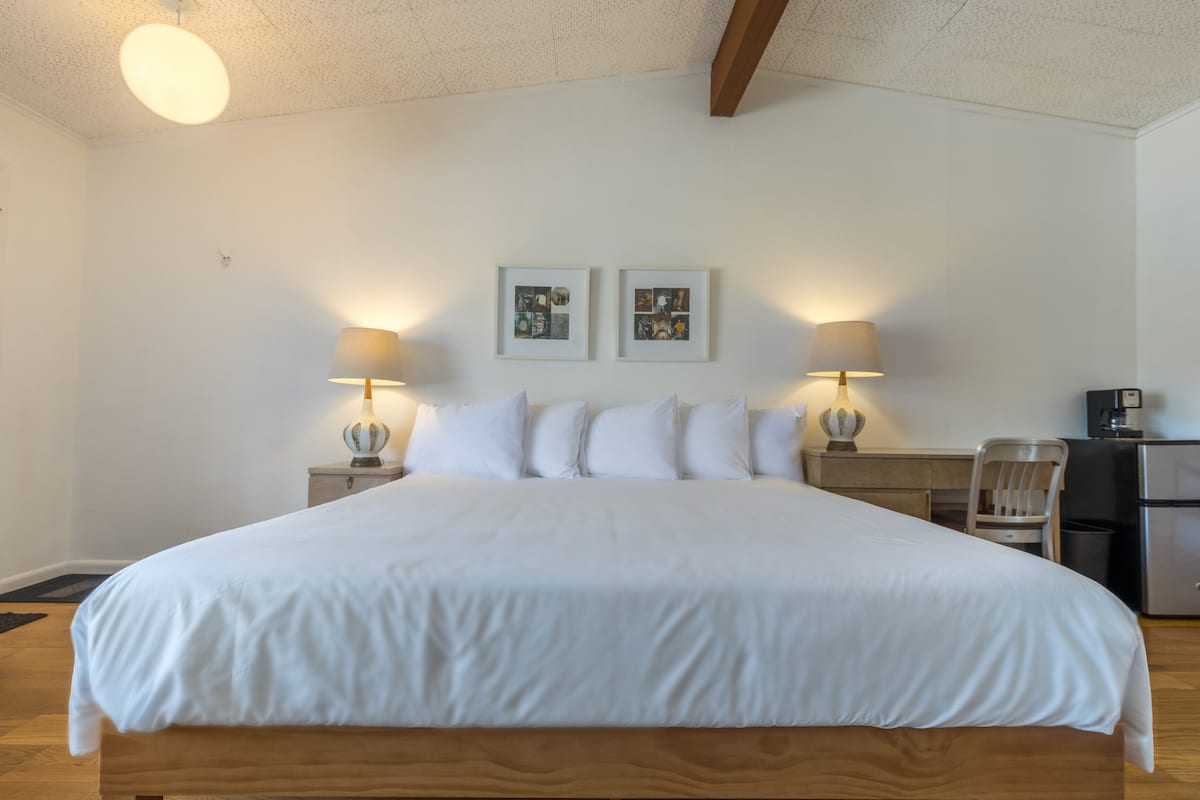 Carriage House King | 1 bedroom, hypo-allergenic bedding, memory-foam beds, desk