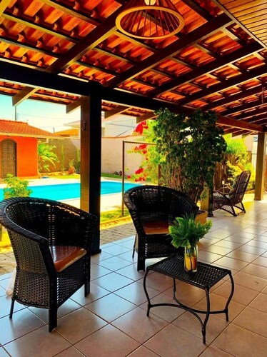 Casa com Piscina em Penha - Beto Carrero