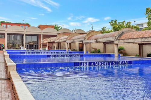 Adorable Atlanta gem near downtown with WiFi, backyard, & excellent location