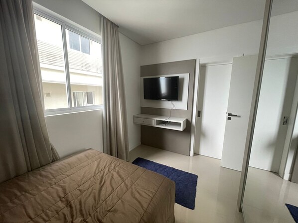 Luxury Apartment | 4 bedrooms, premium bedding, individually decorated
