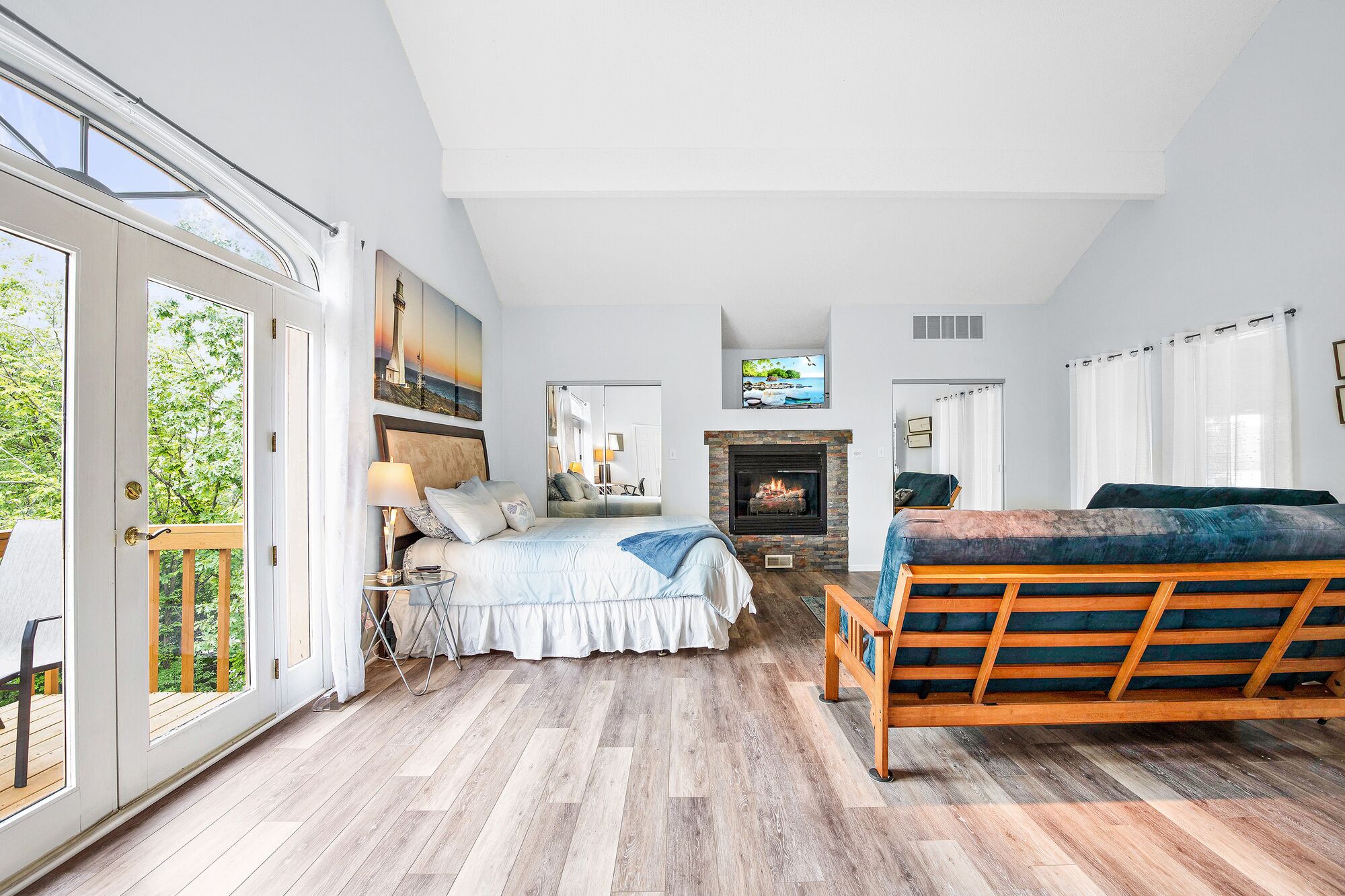 5 habitaciones, wifi y ropa de cama 