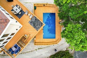 Exterior - Private Pool, Dock, Lots of Deck Space, Amazing Views, Quiet Location, Lots of Space (Rocky Mount)