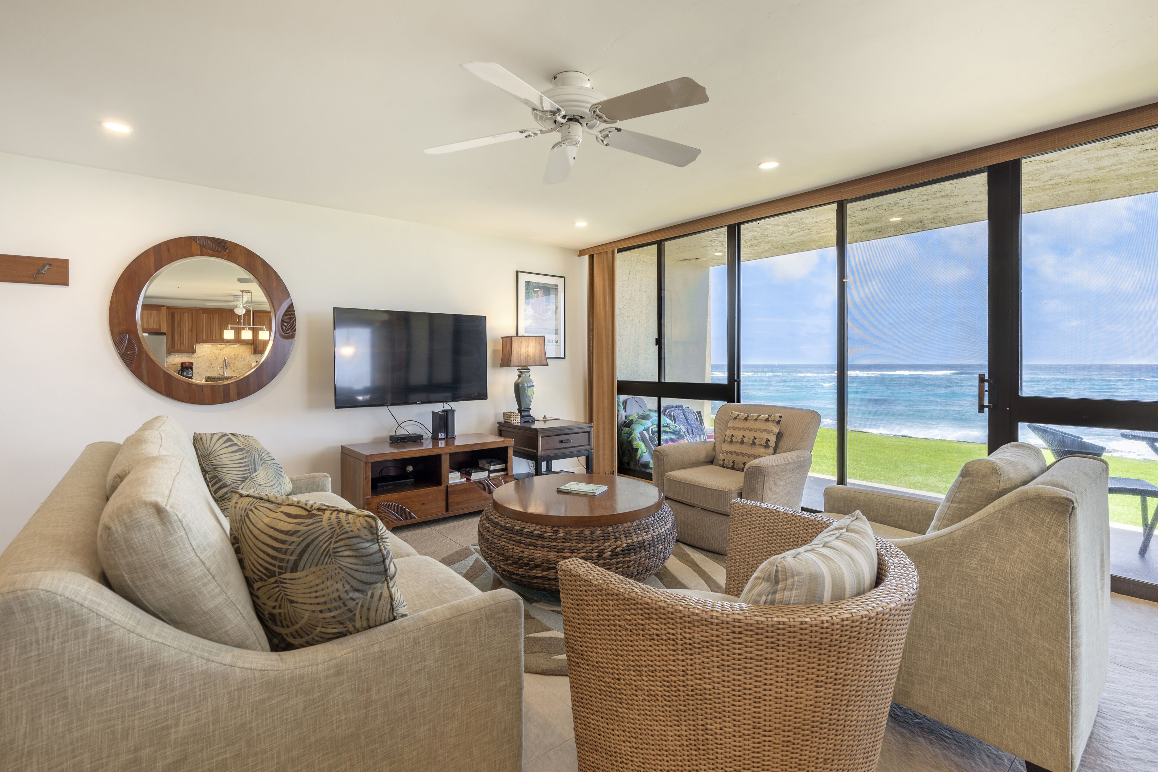 Beautiful 2BR oceanfront property in paradise
