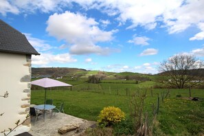 Outdoor dining - PAROTE TXIPIA - ORDIARP (ORDIARP)