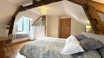 3 sovrum, wi-fi och sÀngklÀder