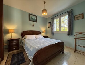 1 soveværelse, internetforbindelse