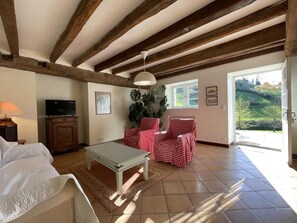 Interior - Ferme Uhartea - Sare (SARE)