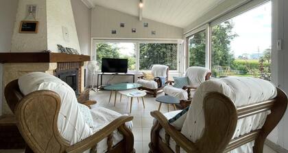 MANTENAN - ESCOUBES - GĂźte