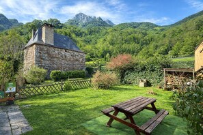 Unclassified image, 3 of 37, button - Chez Requenna - Borce (BORCE)