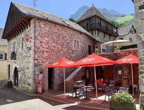 Outdoor dining - Chez Requenna - Borce (BORCE)