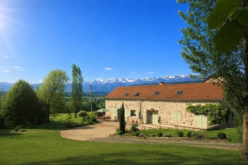 LES CRETES - OGEU-LES-BAINS