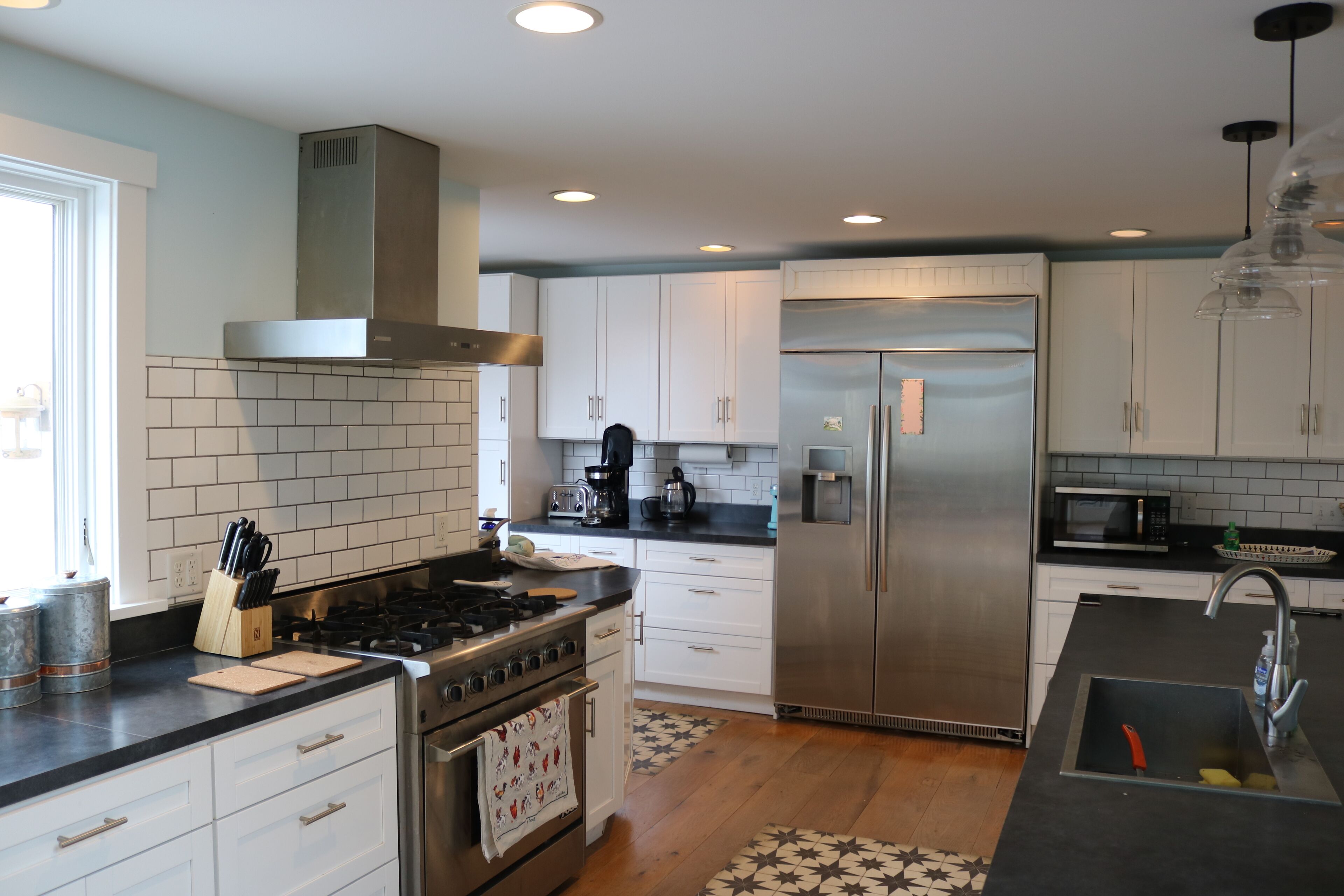 Oct Dates Open! Vintage Vermont. Stunning Mountain Views & Gracious Country Home