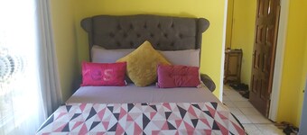 Bella's Cottage, Comfortable 2 bed house